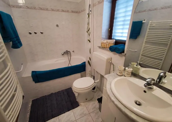 Sweet With Private Pool Lori Ankaran