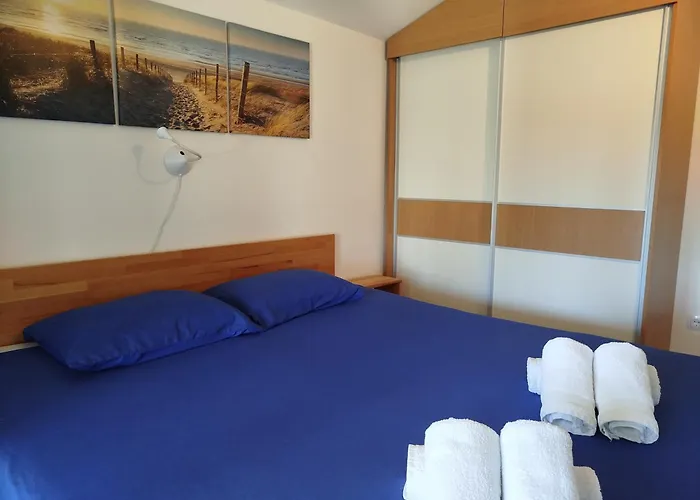 Daire Sweet With Private Pool Lori *